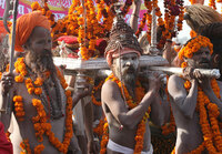 Erleben Sie das größte Fest der Welt: die Kumbh Mela…
