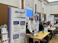 Vom Plan zur Praxis: abresa wächst dank erfolgreicher Recruitingstrategie
