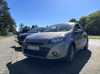 Auto parken: Offene Fenster können teuer werden