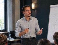 Zweitkarriere: Daniel Gerlach begleitet den Berufswechsel, ohne dass vorher jemand&hellip;
