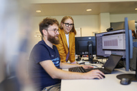 KI im eigenen Haus: b.telligent hilft Unternehmen, Sprachmodelle selbst zu betreiben