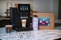 Presseinfo: Nivona & Mølk – Gemeinsame Premium-Aktion zur 9000er-Serie Lara Woidich